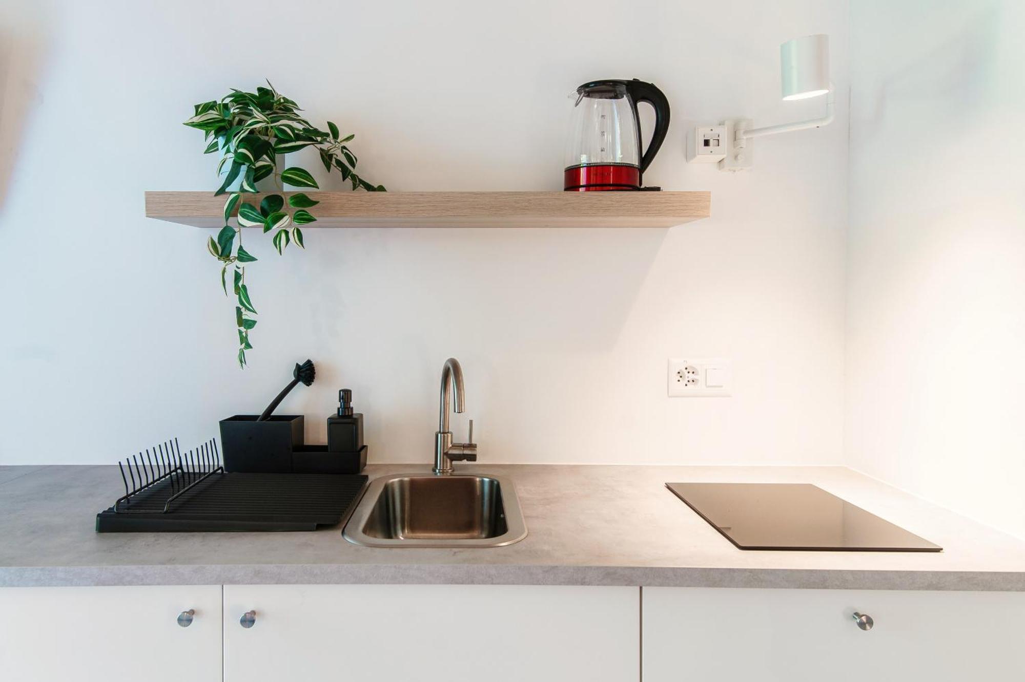 Le Betulle Studios By Quokka 360 - Studio Apartments By The Origlio Lake ภายนอก รูปภาพ