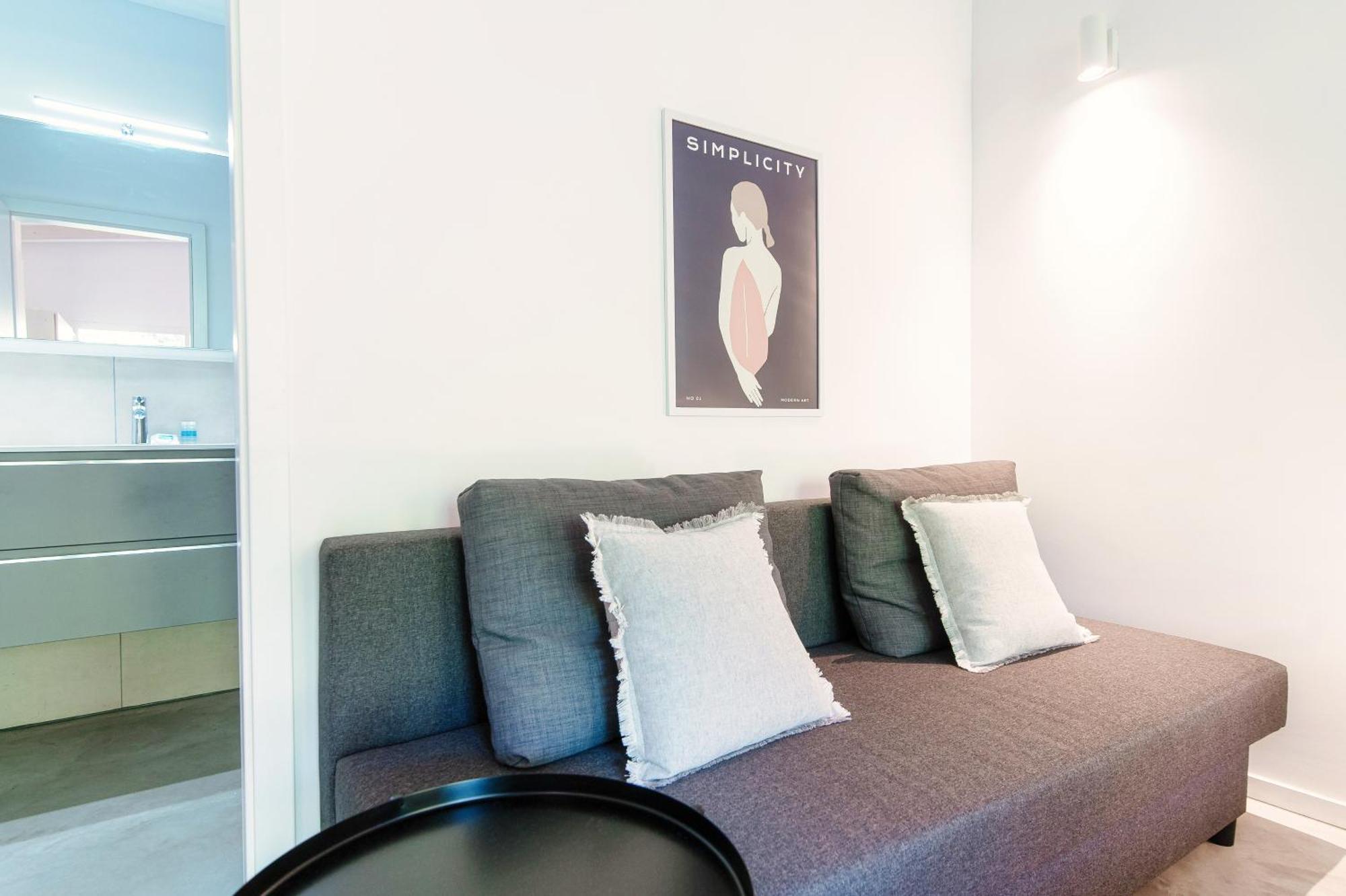 Le Betulle Studios By Quokka 360 - Studio Apartments By The Origlio Lake ภายนอก รูปภาพ