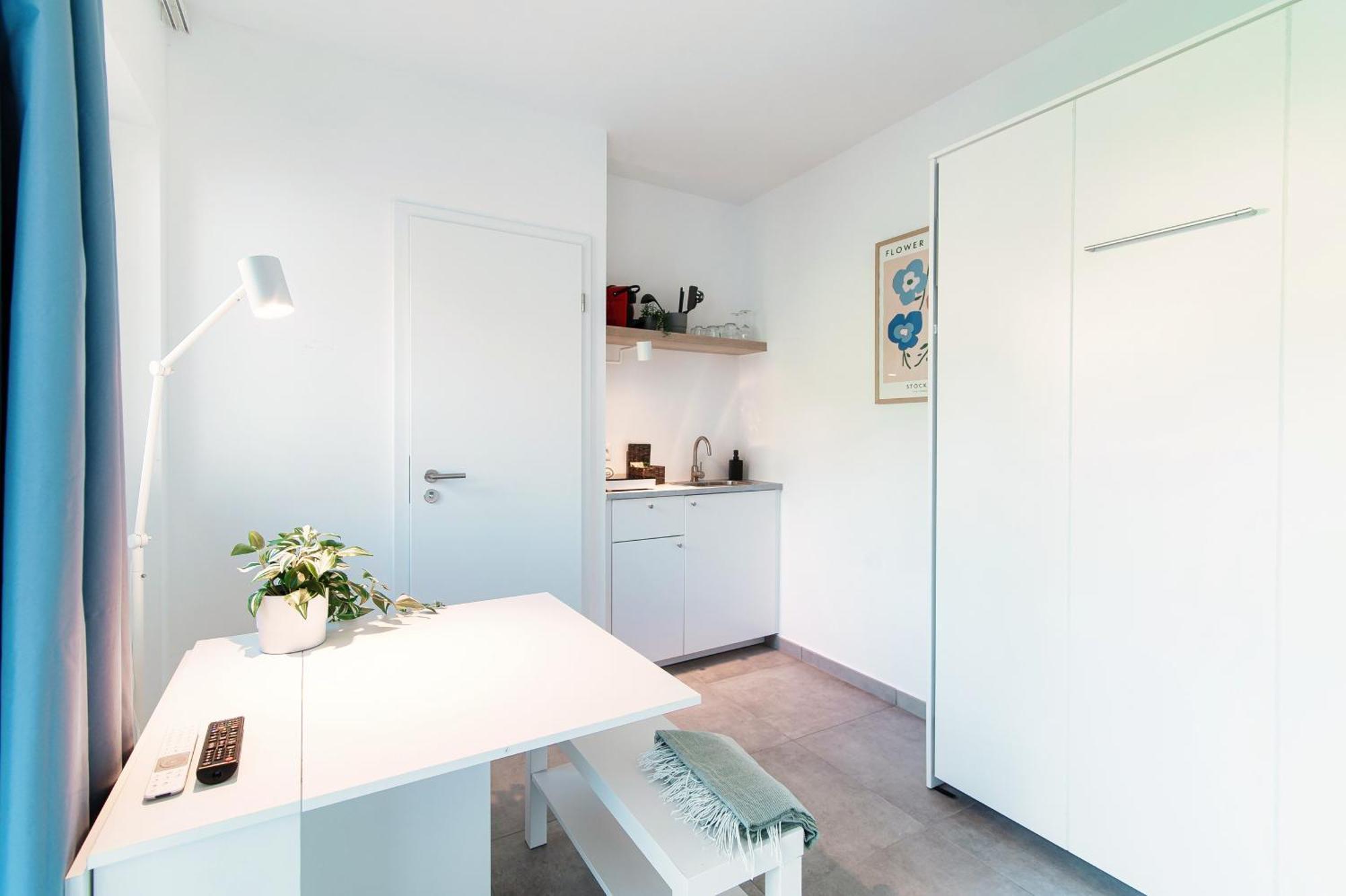 Le Betulle Studios By Quokka 360 - Studio Apartments By The Origlio Lake ภายนอก รูปภาพ